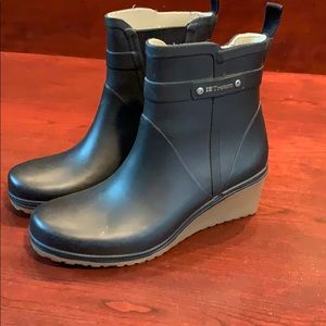 Tretorn Wedge Rain booties. Worn twice!